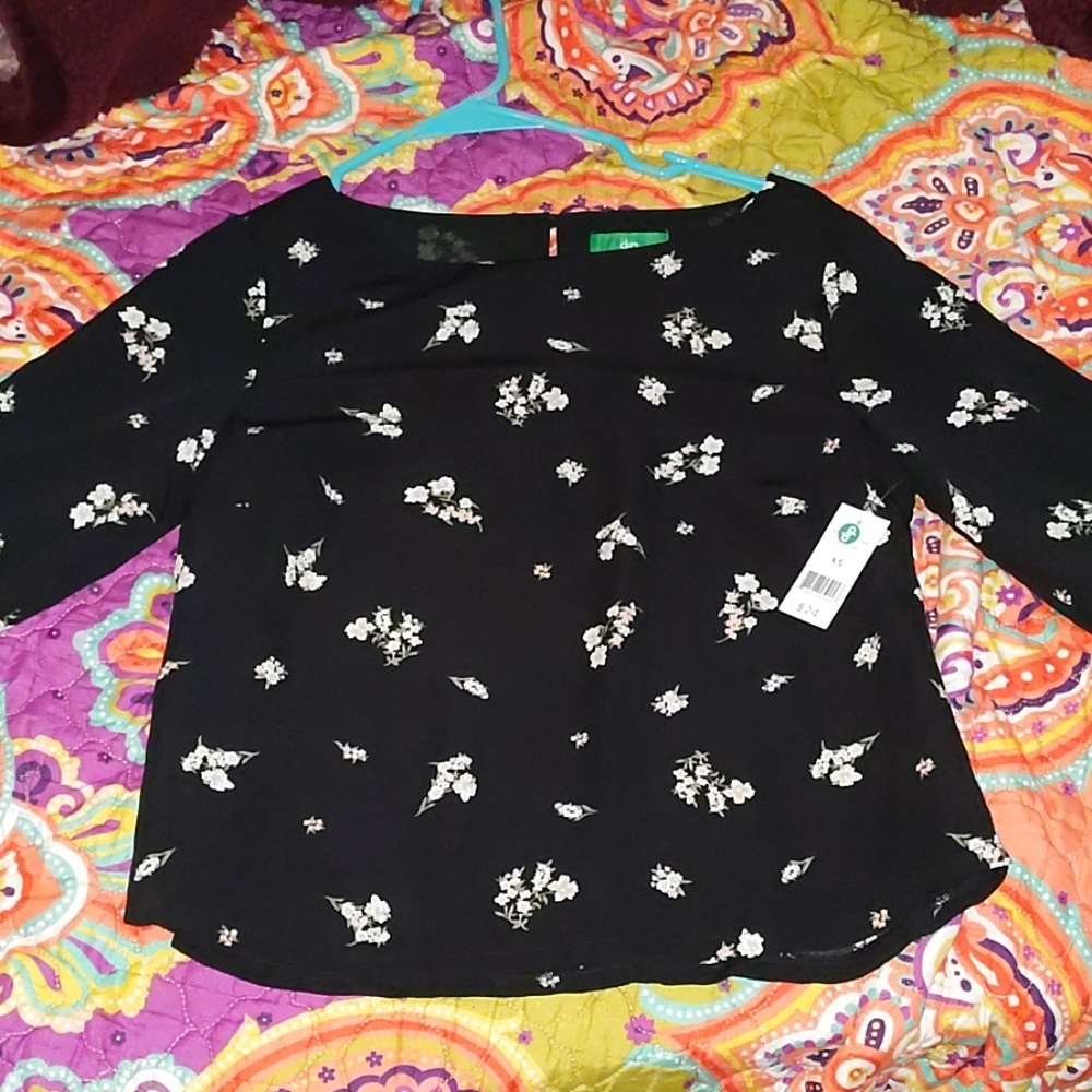 Adorable blouse